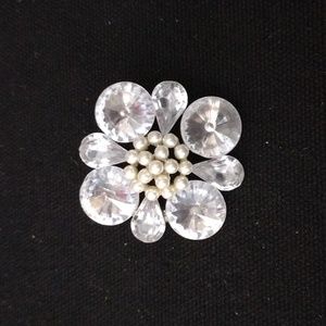 Vintage Silver Tone White Rhinestone w/ Faux Pearl  Flower Brooch